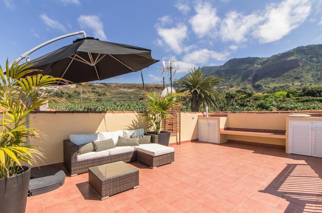 Villa In Protected Space In Front Of The Sea Los Realejos Exterior foto